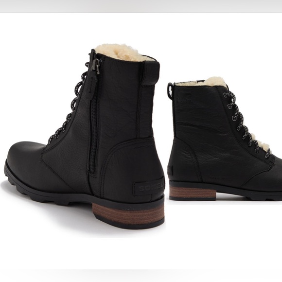 Sorel Emelie Geniune Shearling Short Lace up boots - Picture 2 of 12